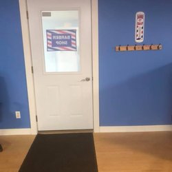 Michelle's Barber Shop - Door in