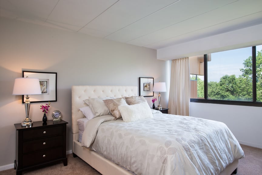 CLAREMONT TOWERS Updated August 2024 20 Reviews 779 Eves Dr