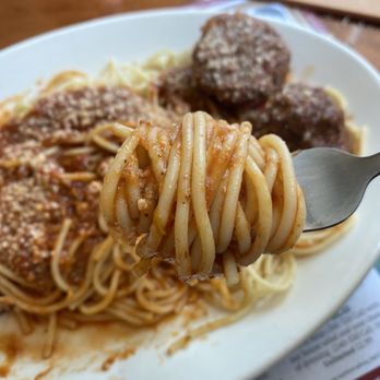 The Old Spaghetti Factory - Noodle Lift - Italian Near Me - Honolulu, Hawaii