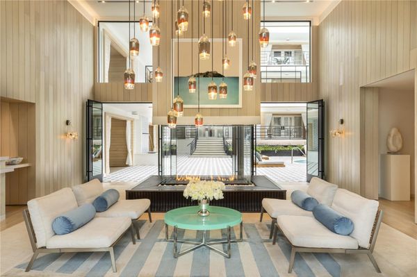 Oceana Santa Monica, LXR Hotels & Resorts by null