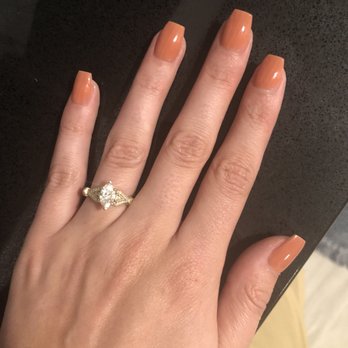 White Lotus Salon - Nail Salons Near Me - Seattle, Washington White Lotus Salon - Nail Salons Near Me - Seattle, Washington