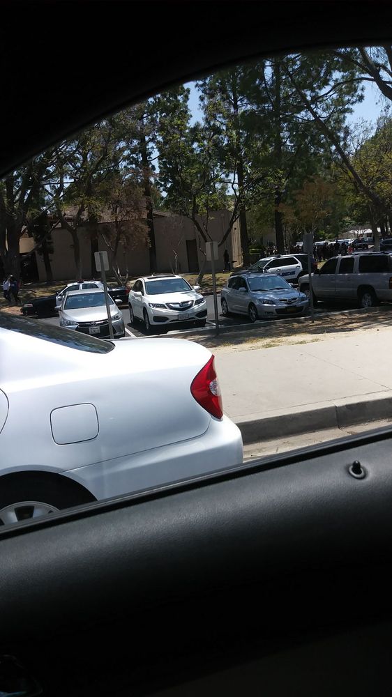 ROBERT FROST MIDDLE SCHOOL Updated September 2024 11 Photos & 25