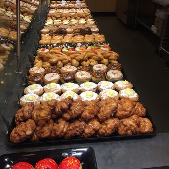 dot donuts & baked goods - Wonderful variety of traditional and new flavors - Donuts Near Me - Vancouver, Washington