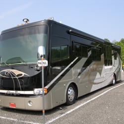 Gateway Storage Center - Class A RV's and Big Rigs are Welcome!