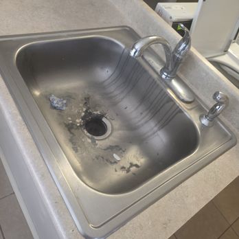 Pecan Place Apartments - Nasty sink - Apartments Near Me - Monahans, Texas