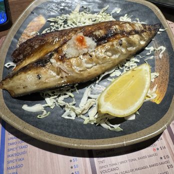 Sushi Tsunami - Sushi Bars Near Me - Fairfield, California