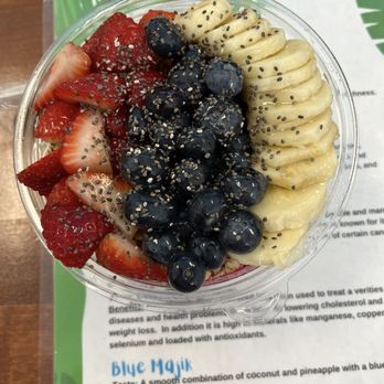 Essential Bowls - Luau Bowl - Juice Bars & Smoothies Near Me - McDonough, Georgia
