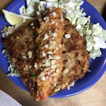 Coconuts Fish Cafe - Mahi mahi - Seafood Near Me - Kihei, Hawaii Coconuts Fish Cafe - Mahi mahi - Seafood Near Me - Kihei, Hawaii