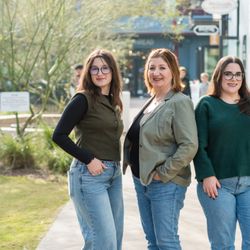 Howe Bookkeeping - The team!