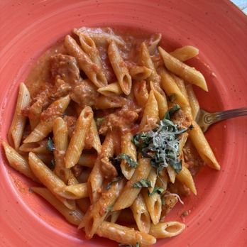 Pazza Notte - Penne alla Vodka - Pizza Near Me - Sacramento, California Pazza Notte - Penne alla Vodka - Pizza Near Me - Sacramento, California