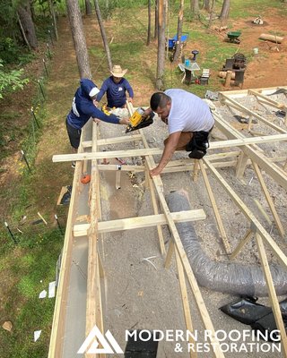 Modern Roofing & Restoration