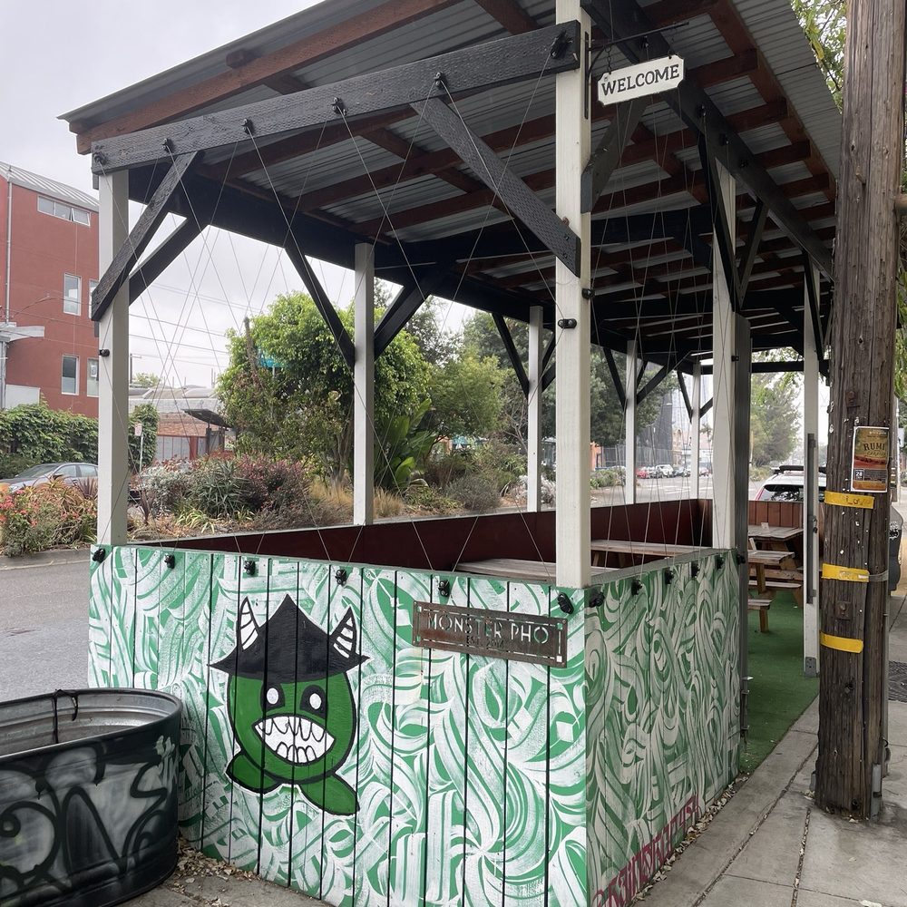 Monster Pho - Cute outdoor patio - Vietnamese Near Me - Oakland, California Monster Pho - Cute outdoor patio - Vietnamese Near Me - Oakland, California