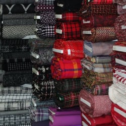 Fabrics & Fabrics - Woolen Section