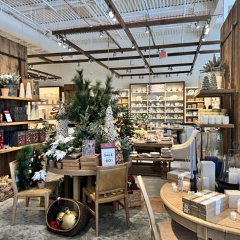 Pottery Barn - Furniture Stores Near Me - Brea, California