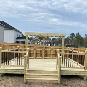 Kps Contracting - Gazebo and Deck combination. - Fences & Gates Near Me Kps Contracting - Gazebo and Deck combination. - Fences & Gates Near Me