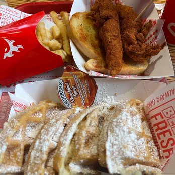 Clyde's Hot Chicken - Chicken Shop Near Me - Montclair, California