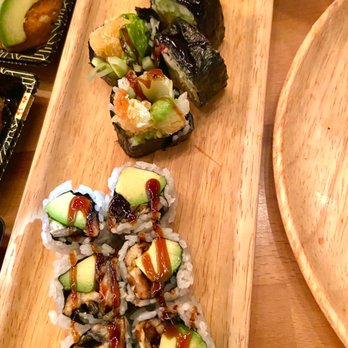 Akino - aki Akino Roll - Sushi Bars Near Me - Elmhurst, New York Akino - aki Akino Roll - Sushi Bars Near Me - Elmhurst, New York