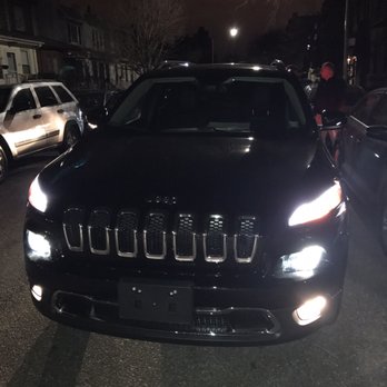 Seamless Auto - 2017 Jeep Cherokee - Car Dealers Near Me - Marlboro, New Jersey