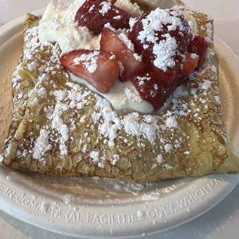 Crepe Stand - Strawberry and Banana crepe - Creperies Near Me - Arlington, Virginia Crepe Stand - Strawberry and Banana crepe - Creperies Near Me - Arlington, Virginia