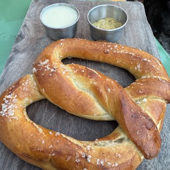 Fireside - Fresh Pretzel - New American Near Me - Portland, Oregon