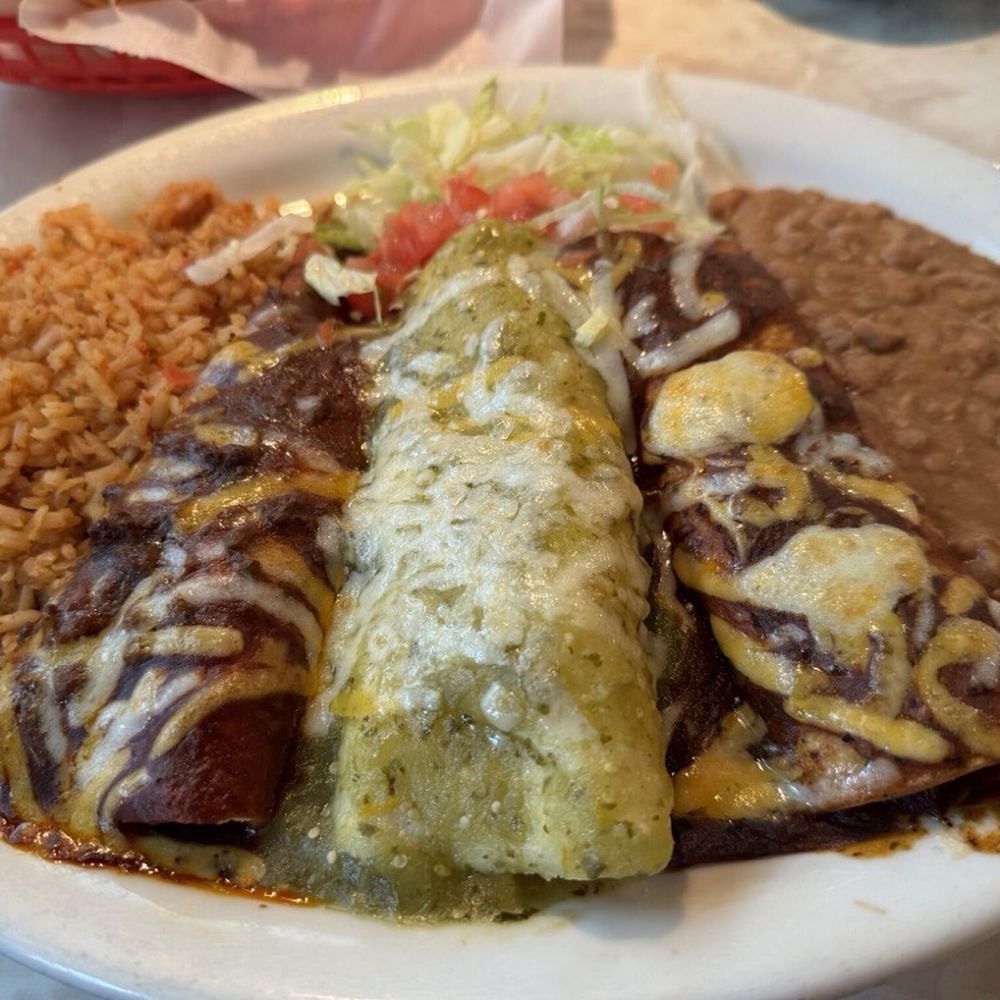 Chuy's - Elvis combo - Tex-Mex Near Me - Kissimmee, Florida