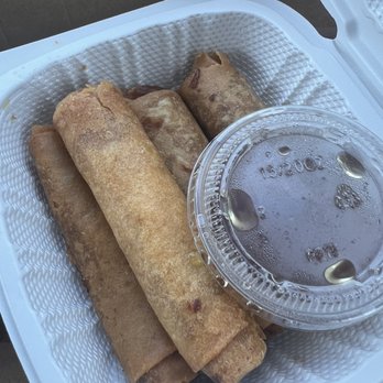 Le Paradis - 1. Egg Rolls - Vietnamese Near Me - Hayward, California Le Paradis - 1. Egg Rolls - Vietnamese Near Me - Hayward, California