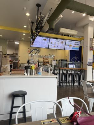 Miss Cheese Tea Cafe by null