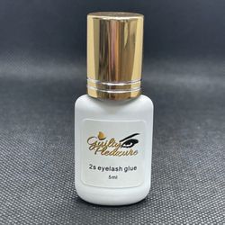 Guilty Pleazure Beauty Bar - Black lash glue