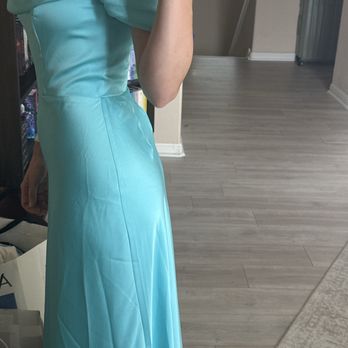 J.V professional tailor - Dress bunching by zipper - Sewing & Alterations Near Me - Marina del Rey, California