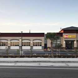 Les Schwab Tire Center