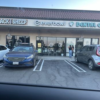 everbowl - Says it closes at 8pm stopped by at 7:20 pm and it was closed very unprofessional - Acai Bowls Near Me - Escondido, California everbowl - Says it closes at 8pm stopped by at 7:20 pm and it was closed very unprofessional - Acai Bowls Near Me - Escondido, California