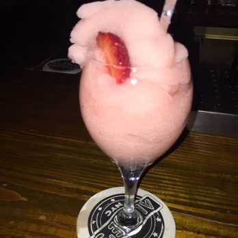 Alfie's - Frose - New American Near Me - New York, New York