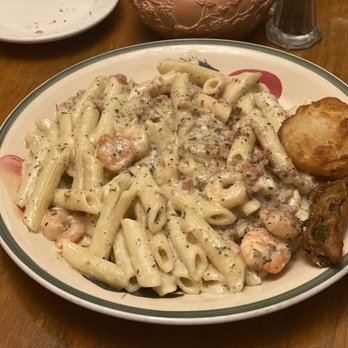 Paisano's Italian Restaurant & Lounge - Penne Carbonara (with shrimp added, delicious but not worth the extra $5 for tiny, rubbery shrimp) - Italian Near Me - Lexington, Kentucky Paisano's Italian Restaurant & Lounge - Penne Carbonara (with shrimp added, delicious but not worth the extra $5 for tiny, rubbery shrimp) - Italian Near Me - Lexington, Kentucky