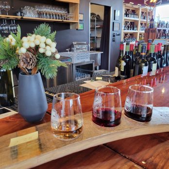 Syndicate Wine Bar - This is a flight of wine. Their sampling is excellent. - Wine Bars Near Me - Beaverton, Oregon Syndicate Wine Bar - This is a flight of wine. Their sampling is excellent. - Wine Bars Near Me - Beaverton, Oregon