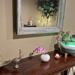 Golden Crane - Https://goldencranemassage.com