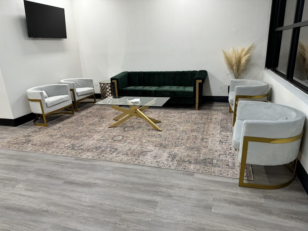 Desert Lotus Medical Center Logo