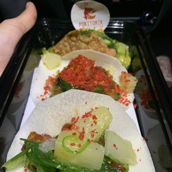 PokiTomik - Three delicious salmon tacos - Poke Near Me - Valley Glen, California