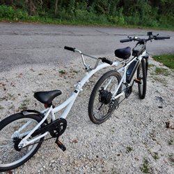 Adventur-E-Bike Rental - Kid Friendly!