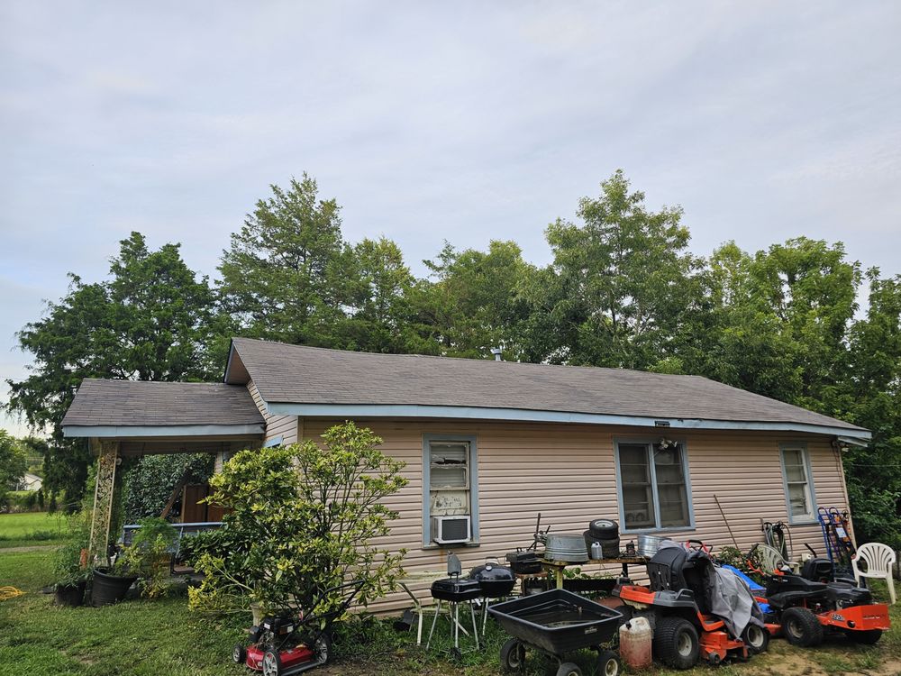 Slide of Golden Ridge Roofing