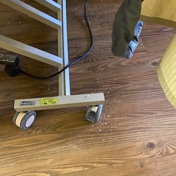 Aviara Healthcare Center - DEAD SKIN THAT FELL OFF THE BED - Skilled Nursing Near Me - Encinitas, California