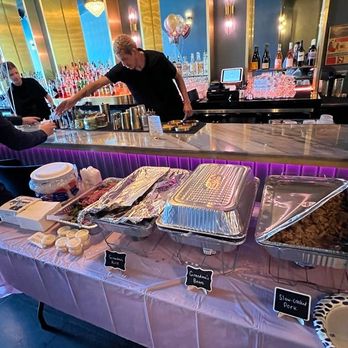 Lovejoys - amazing & accommodating staff on site - Cocktail Bars Near Me - Brooklyn, New York