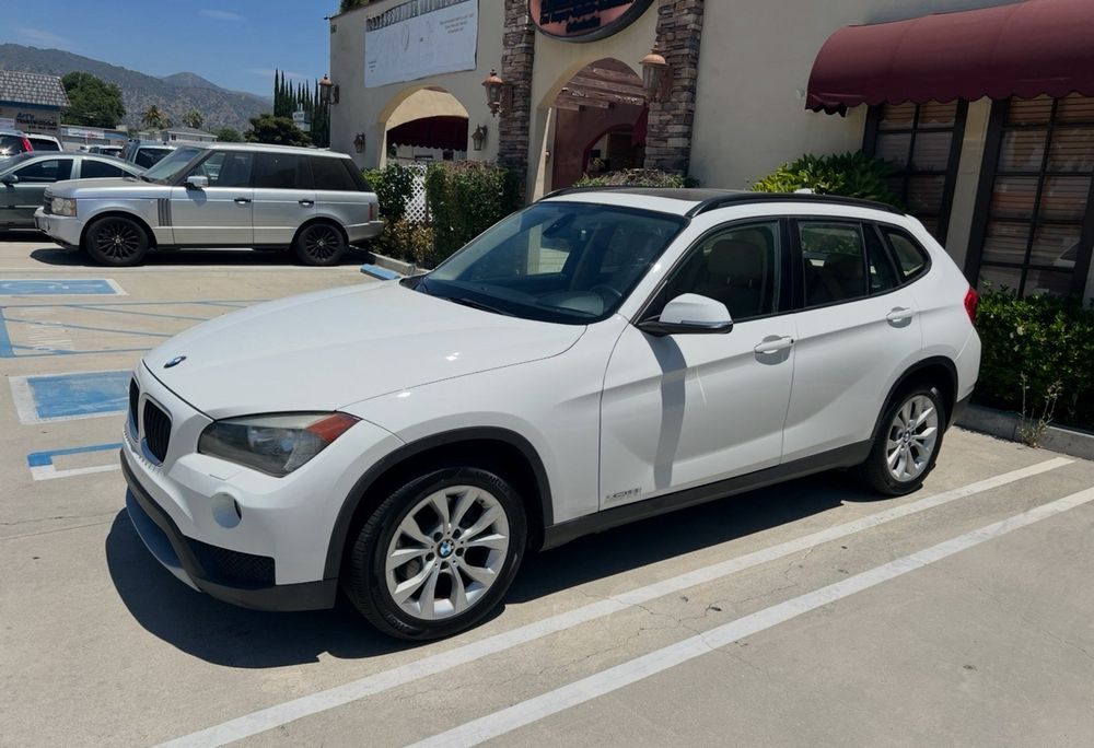 Select Auto Wholesales