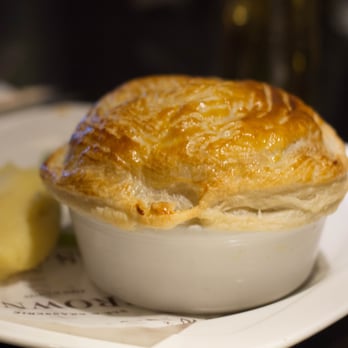 Browns Glasgow - Chicken pie - Brasseries Near Me - Glasgow, GLG