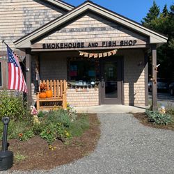 Coldwater Seafood - Delicious fresh and smoked cut's & filets.