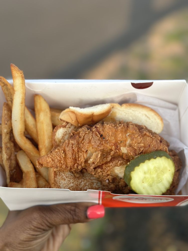 Food from Haven Hot Chicken