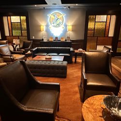 Gurkha Cigar Lounge - Lounge