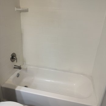 Sweep N Sweet Maids - Tub - Home Cleaning Near Me Sweep N Sweet Maids - Tub - Home Cleaning Near Me
