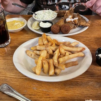 Old Mill Restaurant - American Near Me - Pigeon Forge, Tennessee