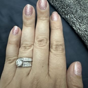 Kenny Nails - Simple round gel manicure. - Hair Removal Near Me - Puyallup, Washington