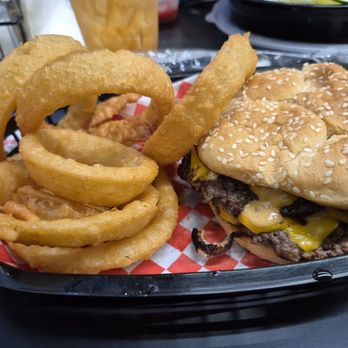 Needles Smashed Burgers - Dbl old fashioned with rings, in 9 minutes! - Burgers Near Me - Needles, California Needles Smashed Burgers - Dbl old fashioned with rings, in 9 minutes! - Burgers Near Me - Needles, California